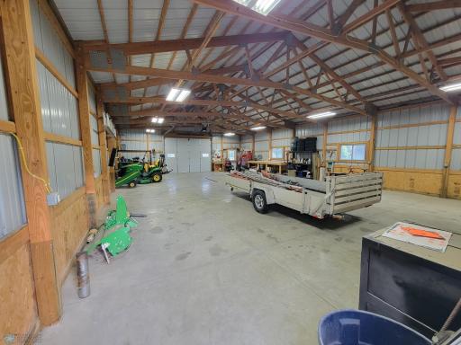 547 Wall Avenue, Horace, ND 58047