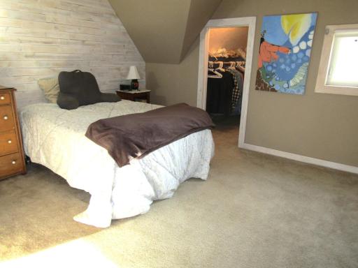 141 Summit Avenue, Montevideo, MN 56265