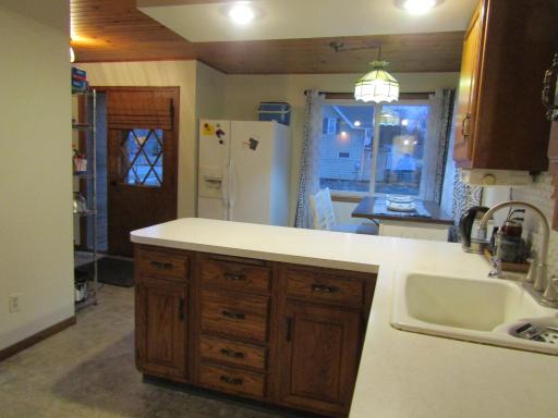 141 Summit Avenue, Montevideo, MN 56265