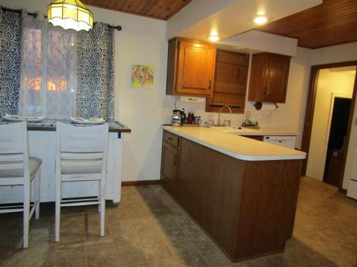 141 Summit Avenue, Montevideo, MN 56265