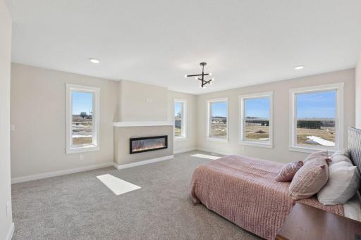 739 Magoo Road, Hudson, WI 54016
