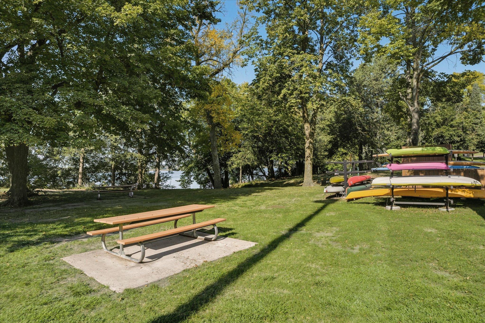 Lakeshore Park & boat landing.