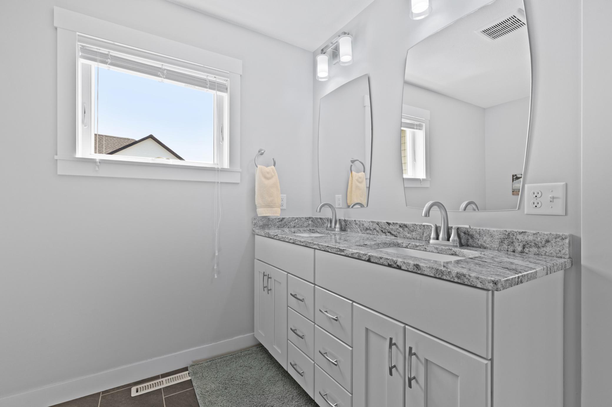 Double Sinks, transom window