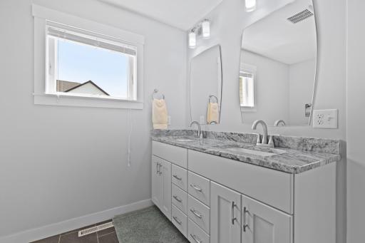 927 Southwell Enclave NE, Byron, MN 55920