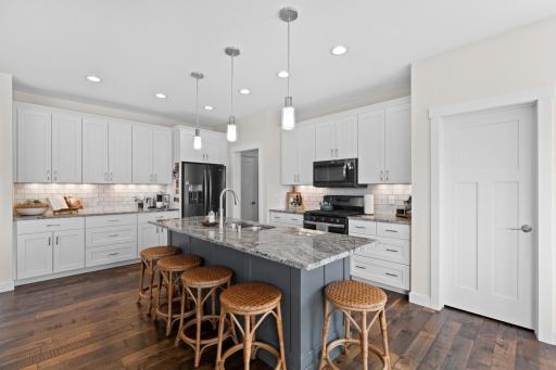 927 Southwell Enclave NE, Byron, MN 55920