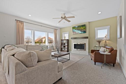 927 Southwell Enclave NE, Byron, MN 55920
