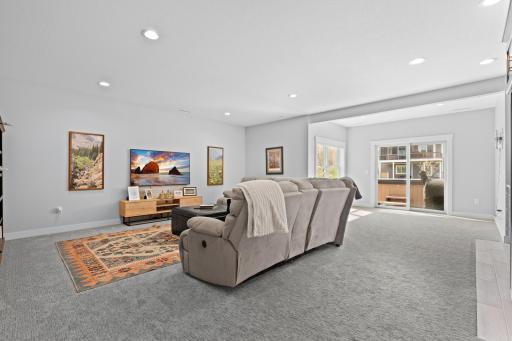 927 Southwell Enclave NE, Byron, MN 55920