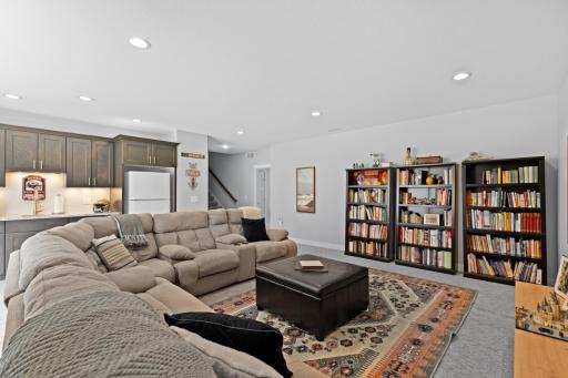 927 Southwell Enclave NE, Byron, MN 55920