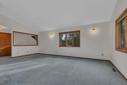 302 N Hickory Street, Royalton, MN 56373