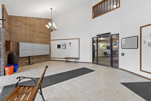 3850 Plymouth Boulevard, 223, Plymouth, MN 55446