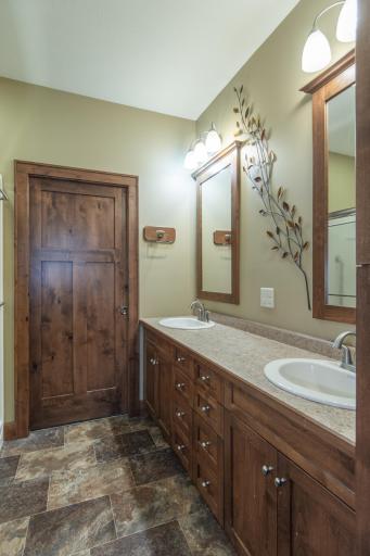 12762 Vintage Circle, Staples, MN 56479