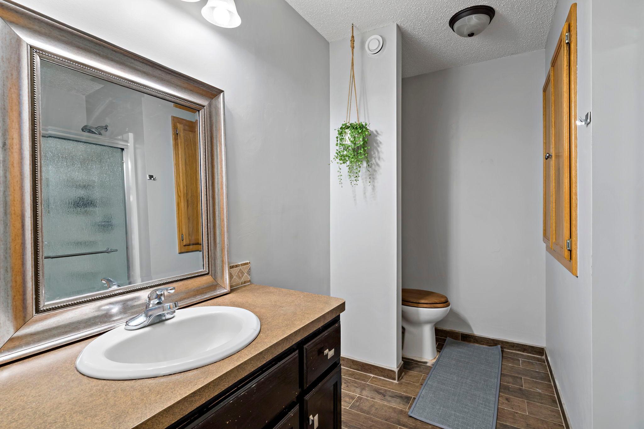 Upper level bathroom