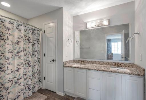 7 Owners bath with granite counters, dual sinks and more..JPG