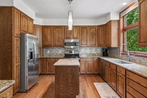 4299 Westchester Circle, Saint Paul, MN 55123