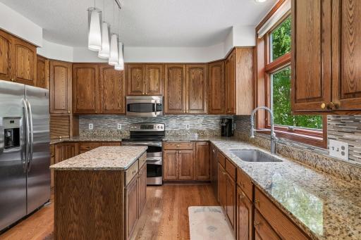 4299 Westchester Circle, Saint Paul, MN 55123
