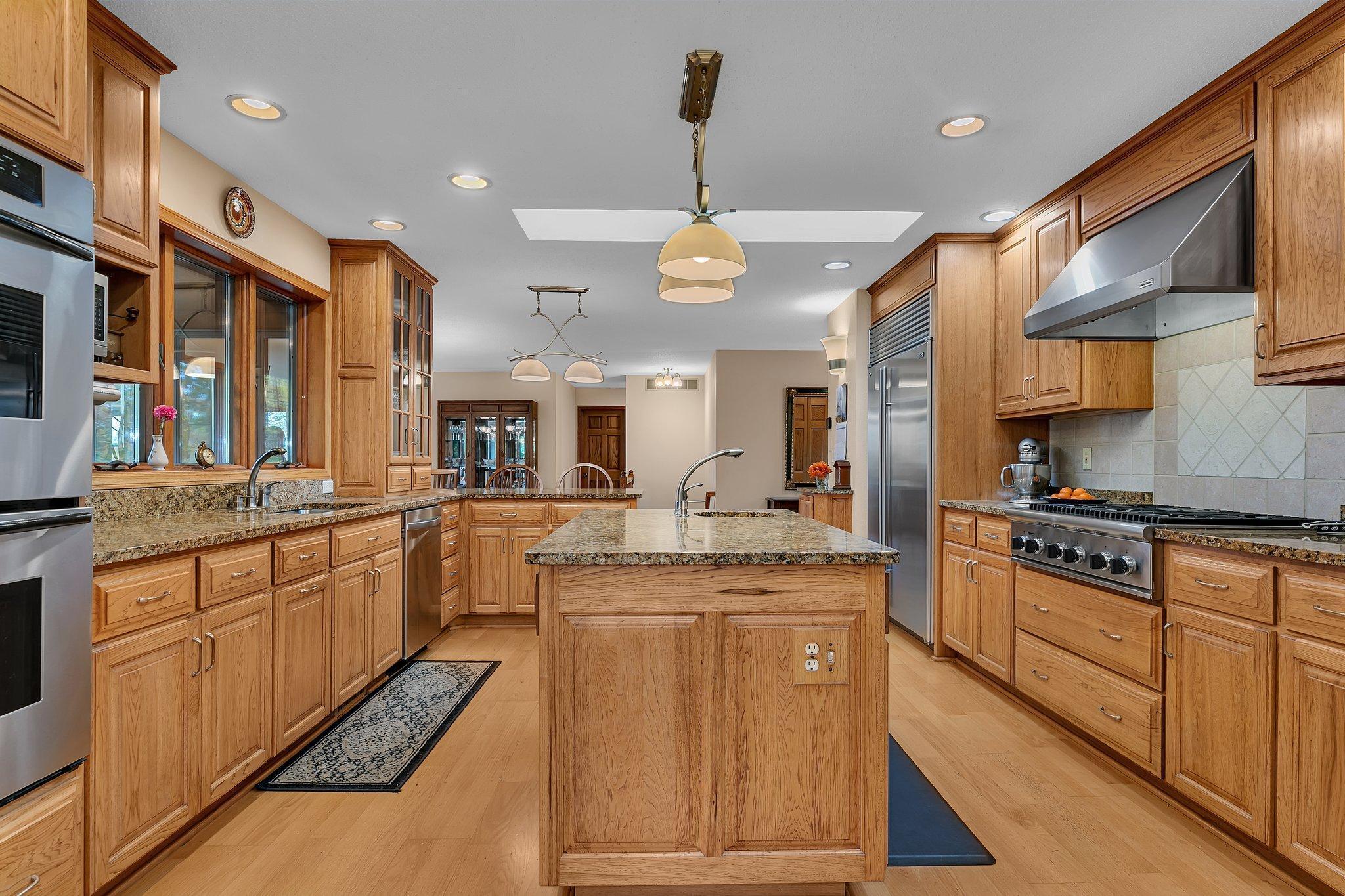 Center Island with prep sink