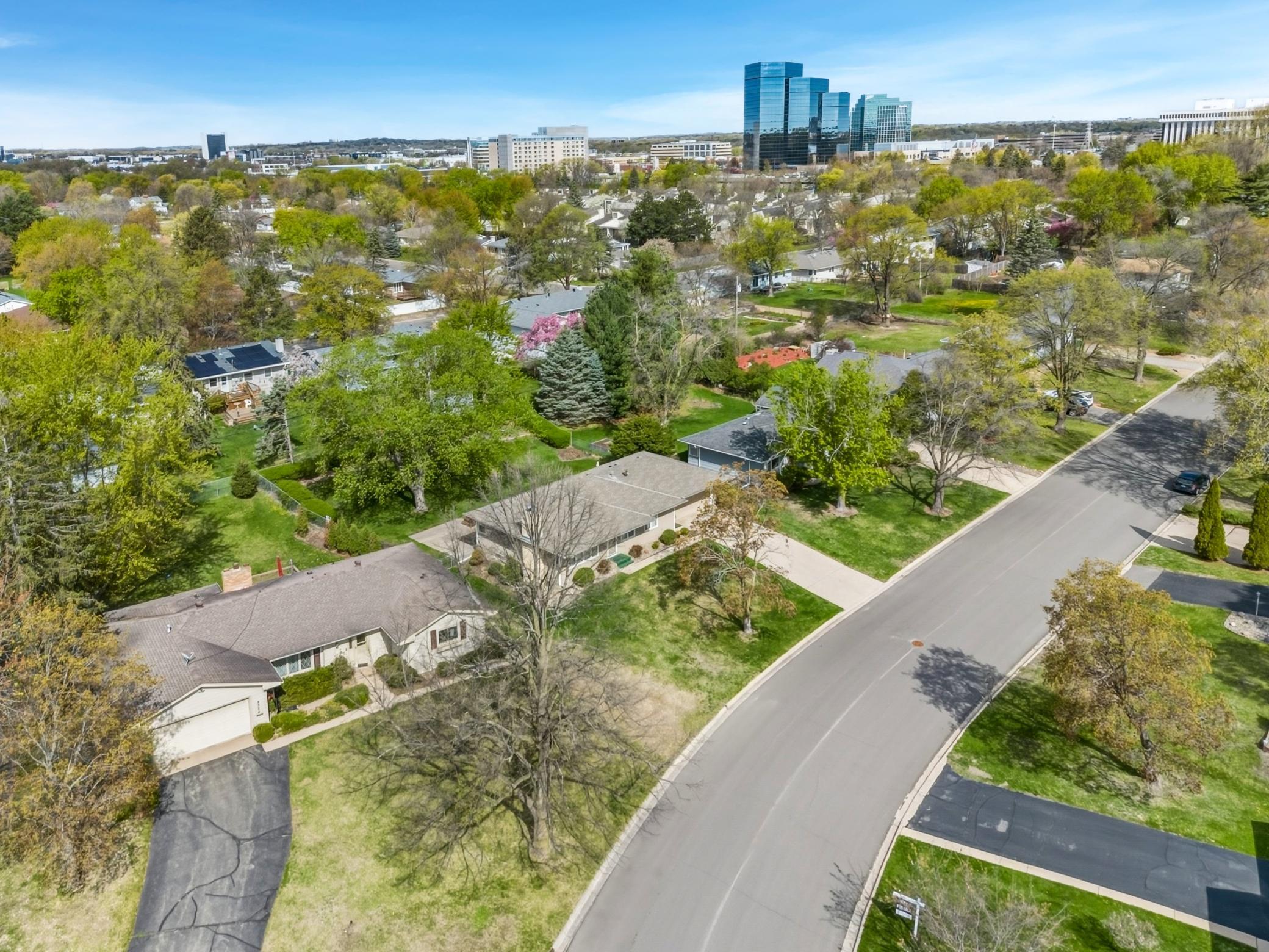 Hover View- of the City