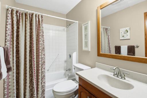8316 Beard Road, Minneapolis, MN 55431