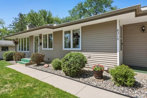 8316 Beard Road, Minneapolis, MN 55431