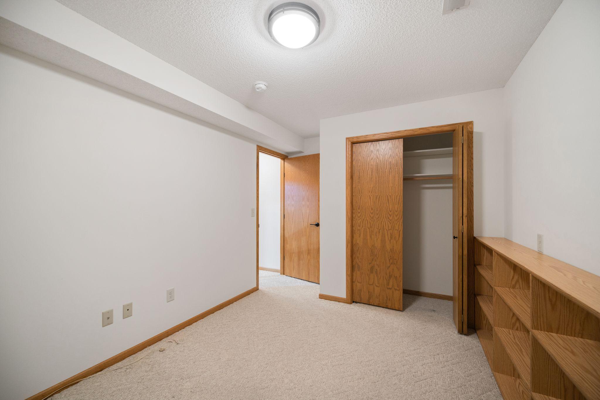 Lower Level Office/Bonus Room