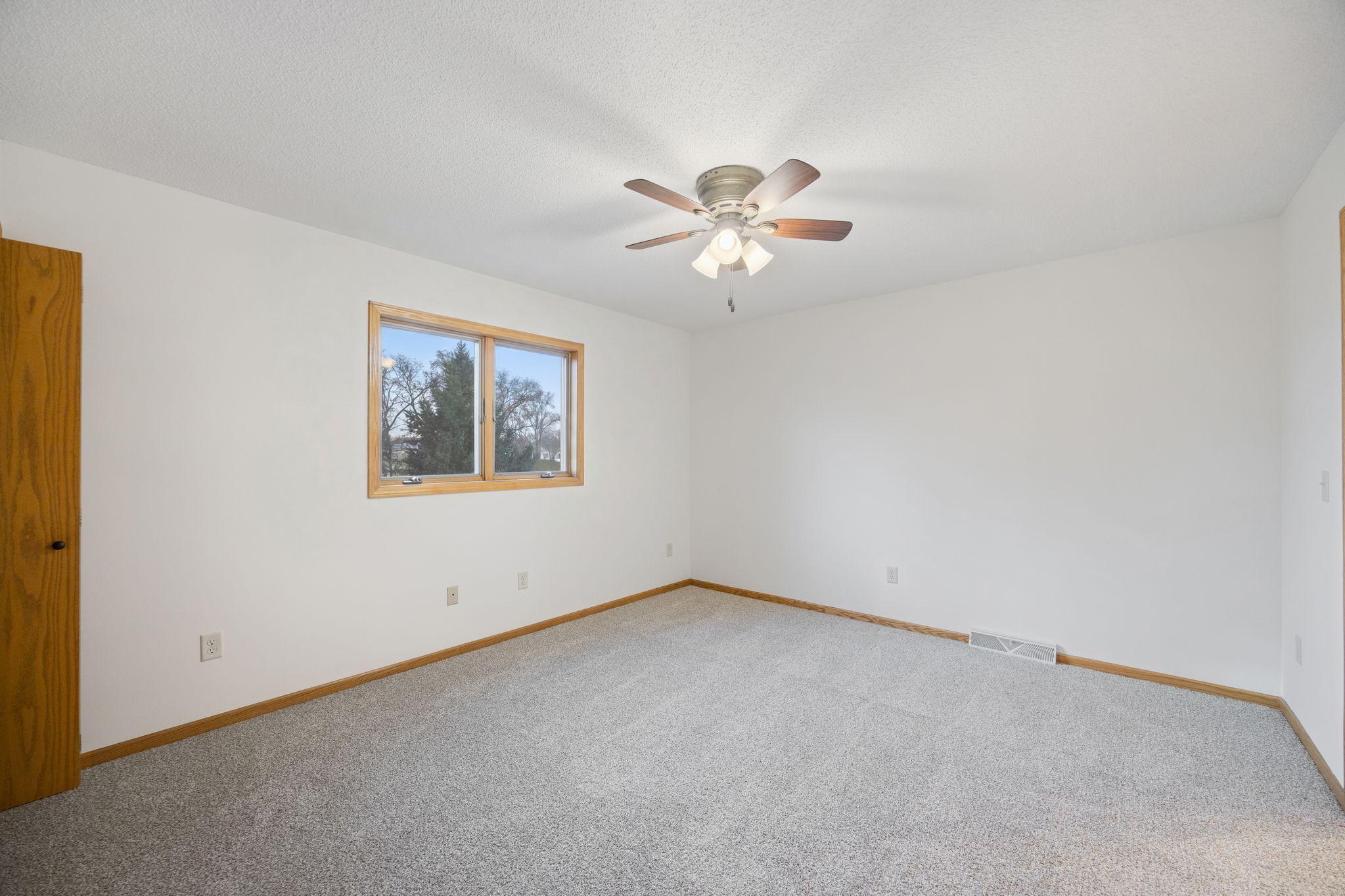 Primary Bedroom - Main Level