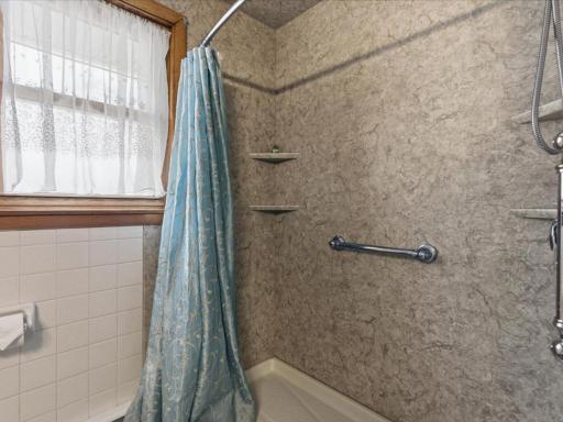 N403 N Main Street, Nelson, WI 54756