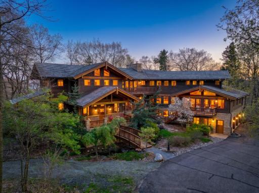 Heartwood Bluffs invites you to escape the hustle and bustle of city life for this private sanctuary, 26-acre estate, and lakeside retreat.