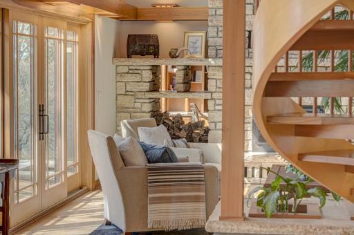 It's easy to live in the moment in this calm and peaceful space.