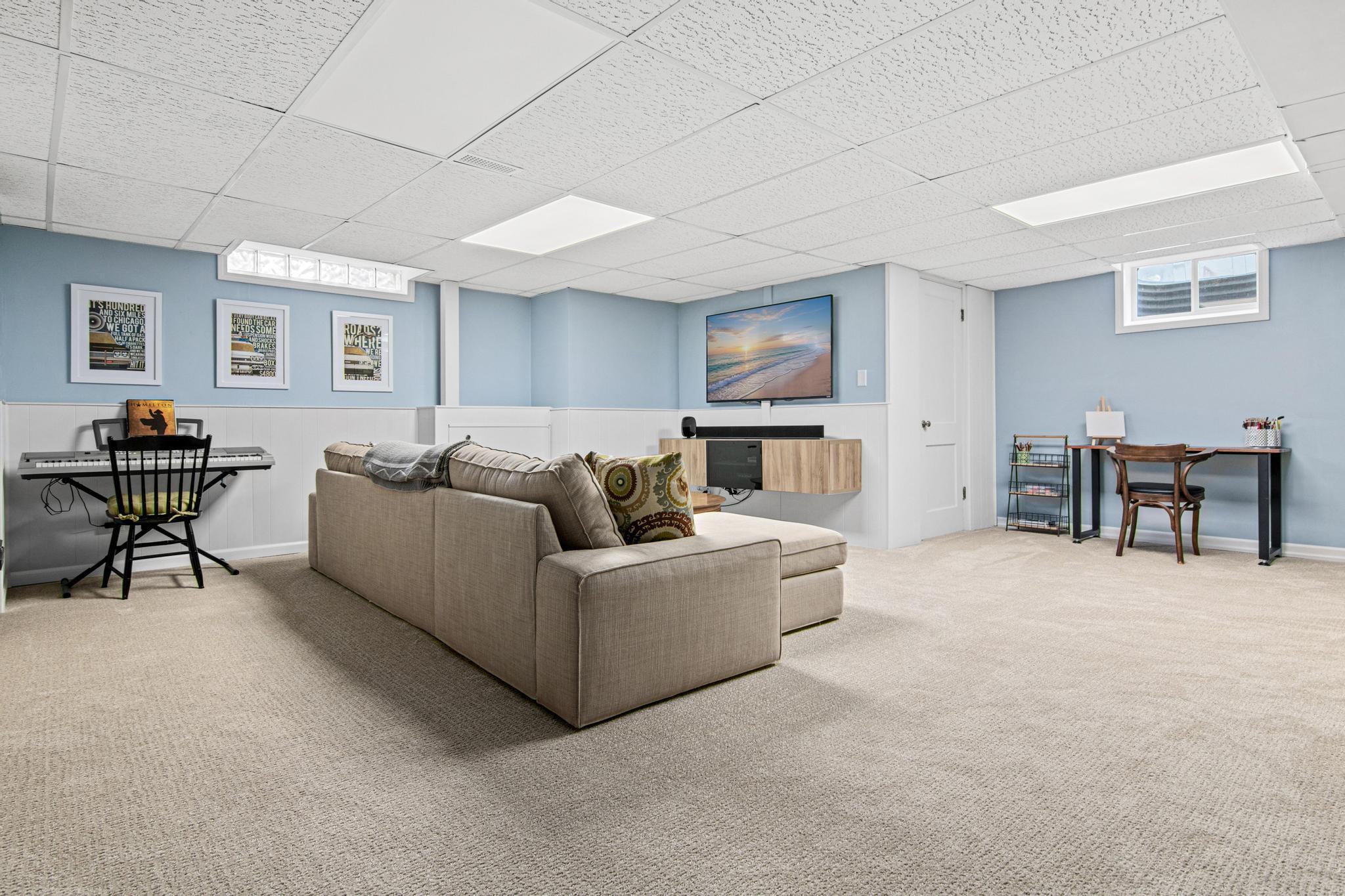 Let the entertaining begin! This space is perfect for sleepovers, watching the big game and every day lounging!
It also offers fantastic storage space too.