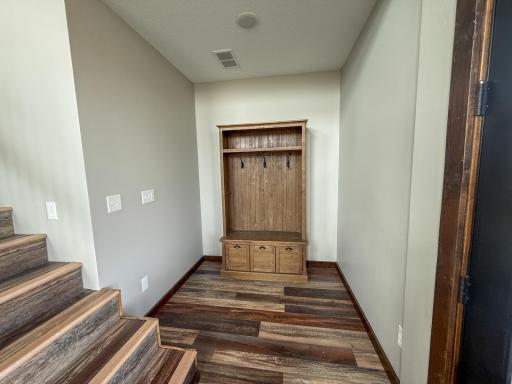 11719 Ridgeview Road, Hokah, MN 55941