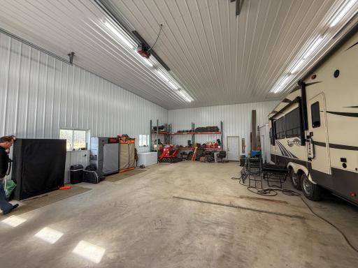 11719 Ridgeview Road, Hokah, MN 55941