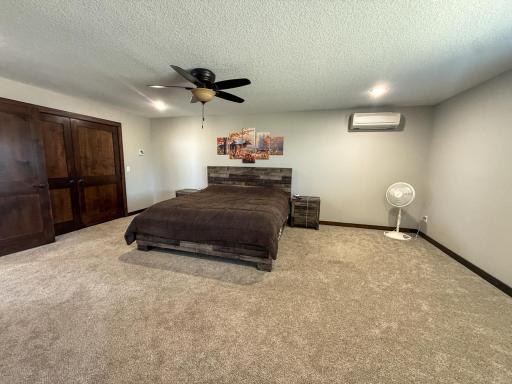11719 Ridgeview Road, Hokah, MN 55941