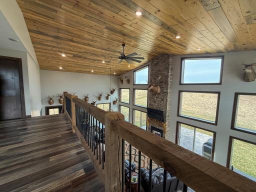 11719 Ridgeview Road, Hokah, MN 55941