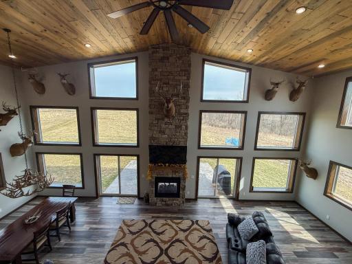 11719 Ridgeview Road, Hokah, MN 55941