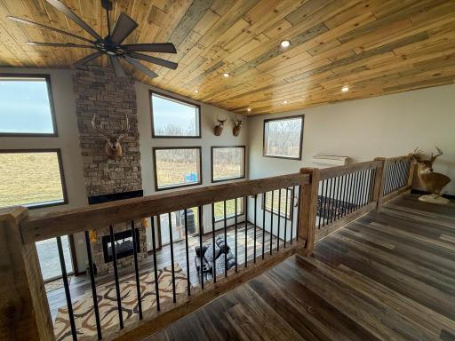 11719 Ridgeview Road, Hokah, MN 55941