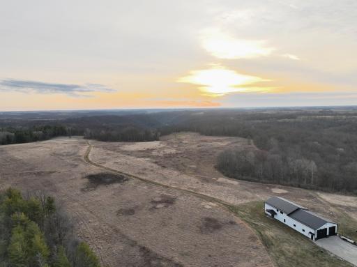 11719 Ridgeview Road, Hokah, MN 55941