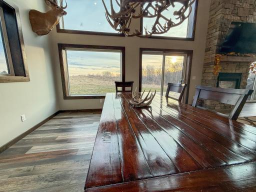 11719 Ridgeview Road, Hokah, MN 55941