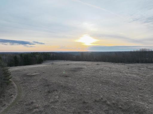 11719 Ridgeview Road, Hokah, MN 55941
