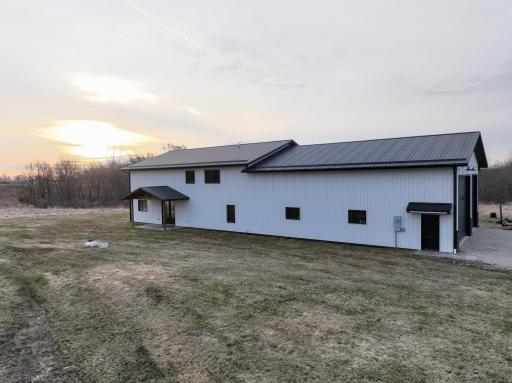11719 Ridgeview Road, Hokah, MN 55941