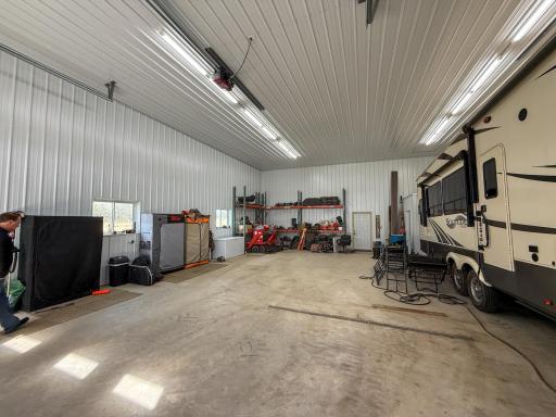 11719 Ridgeview Road, Hokah, MN 55941
