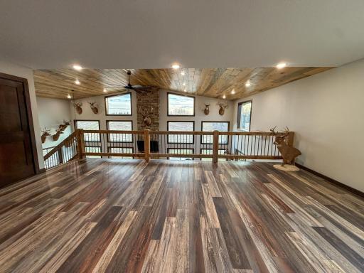 11719 Ridgeview Road, Hokah, MN 55941