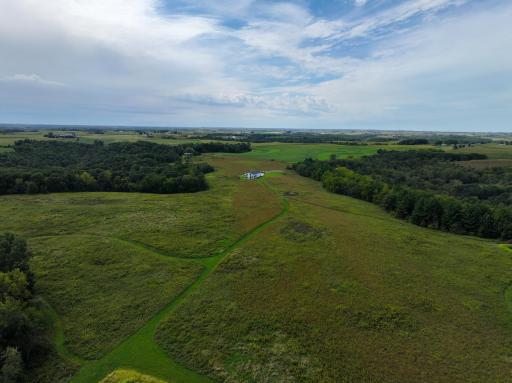 11719 Ridgeview Road, Hokah, MN 55941