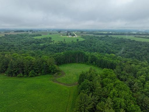 11719 Ridgeview Road, Hokah, MN 55941