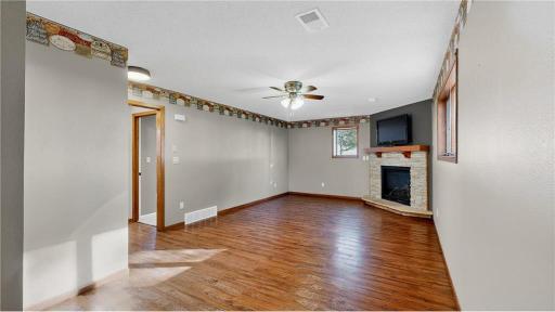 15158 241st Avenue, Preston, MN 55965