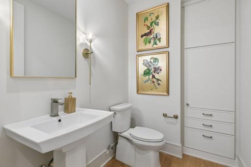 3041 Holmes Avenue S, 302, Minneapolis, MN 55408