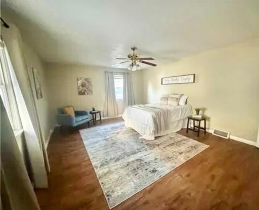 1204 2nd Avenue NW, Austin, MN 55912