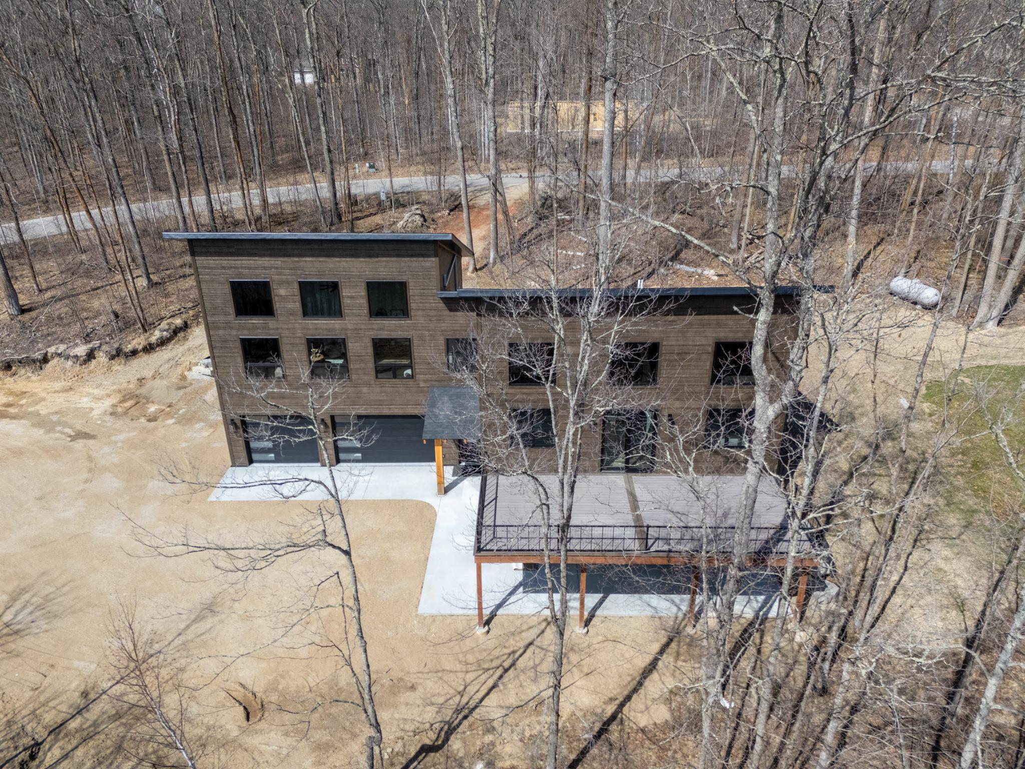 Nicholas St Drone Front-6.jpg