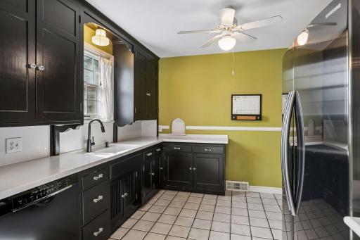 2227 Roosevelt Street Northeast - Spacecrafting - 0011.jpg