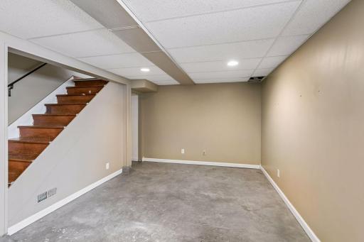 2227 Roosevelt Street Northeast - Spacecrafting - 0030.jpg