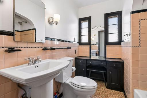 2227 Roosevelt Street Northeast - Spacecrafting - 0018.jpg